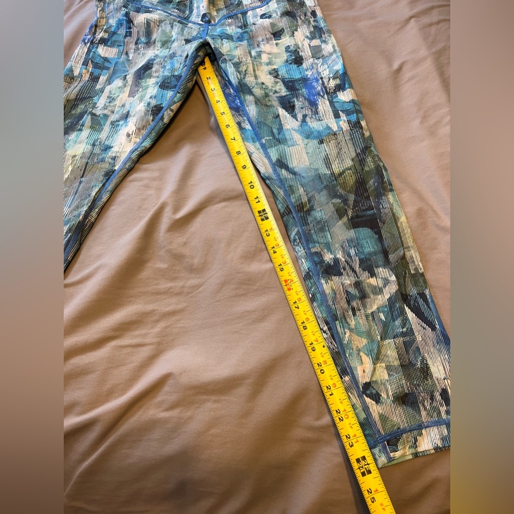 Lululemon Leggings! - Picture 7 of 7